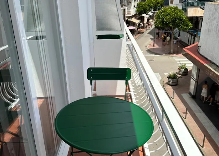 L'illa Hotel *